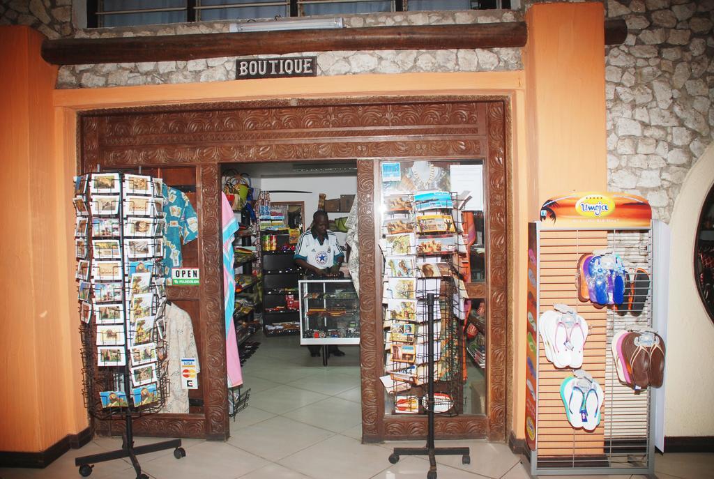 Bamburi Beach Hotel Exterior photo