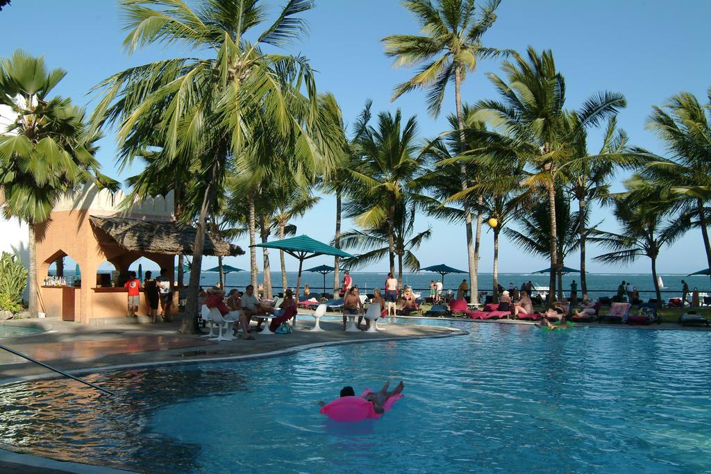 Bamburi Beach Hotel Exterior photo